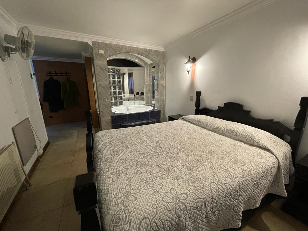 Habitación Tina Hidromasaje en Apolo : MotelNow