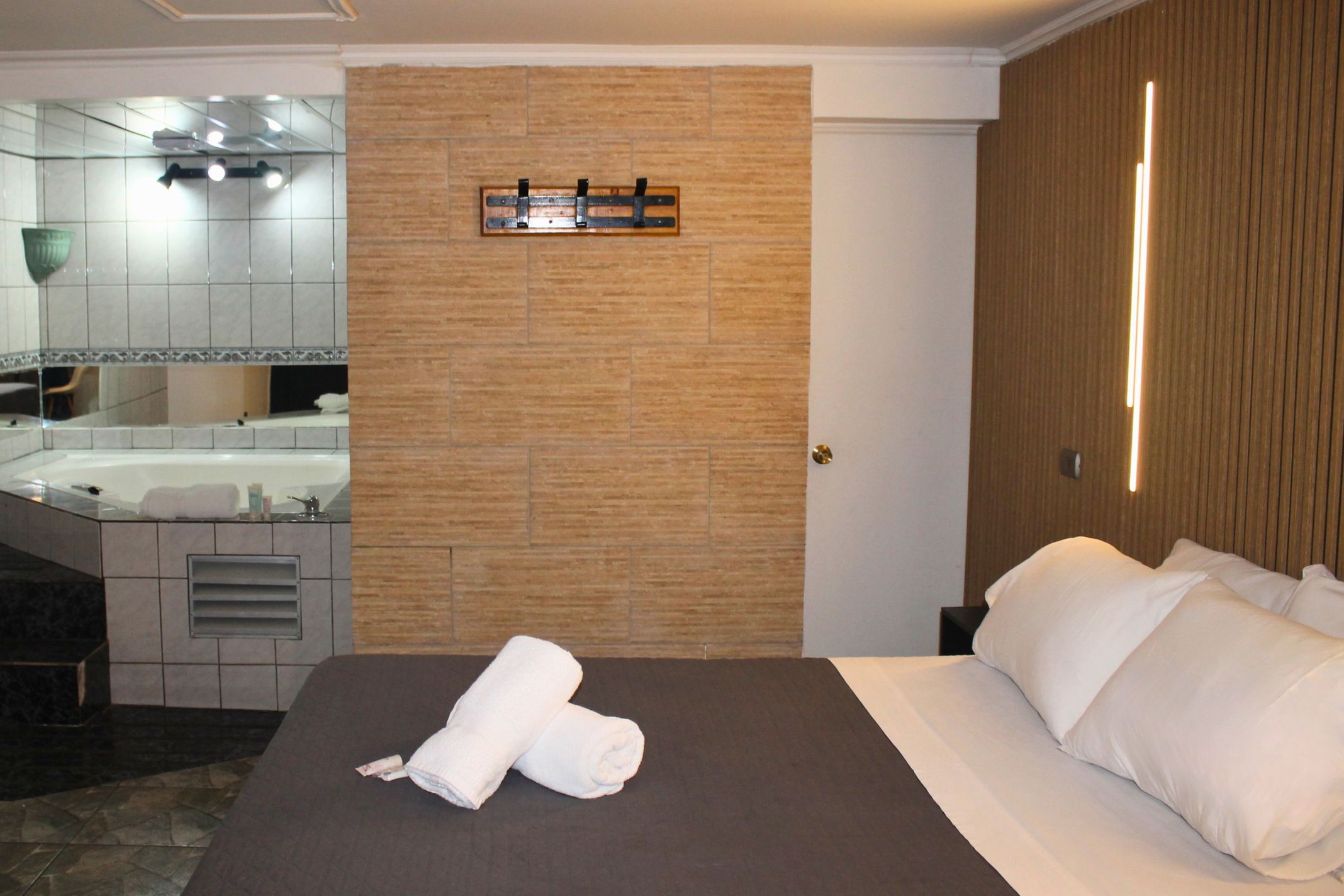 Habitación Jacuzzi en Ciento Once : MotelNow