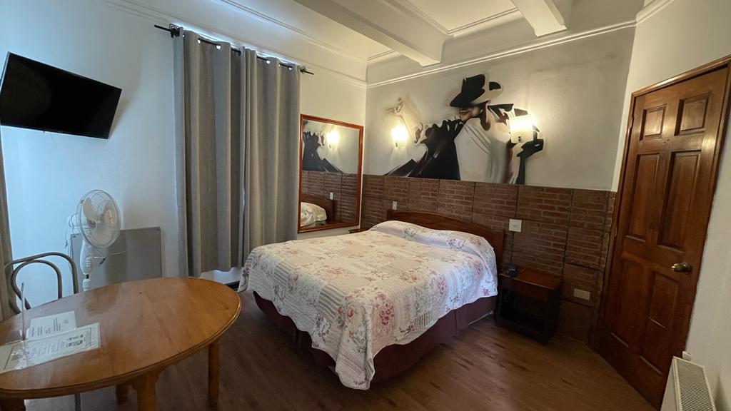 Habitación VIP en Del Parque : MotelNow