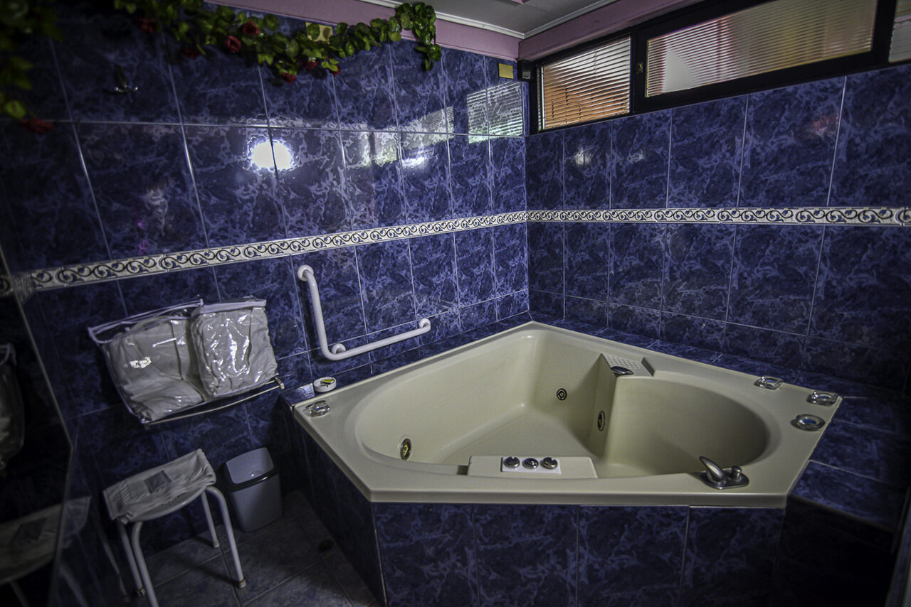 Habitación Jacuzzi en Hostería Continental : MotelNow