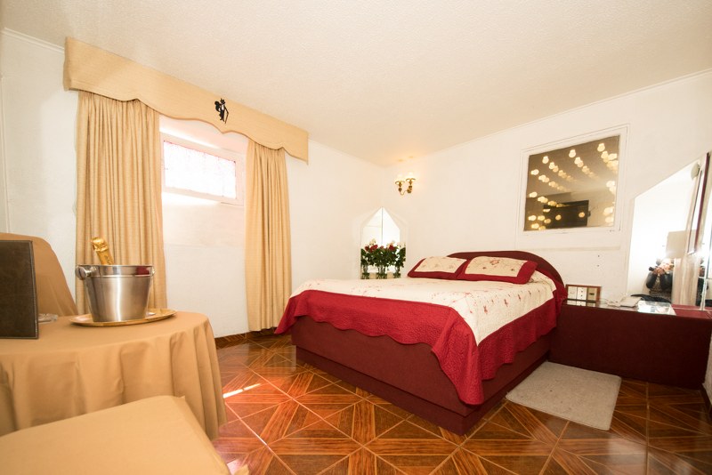 Habitación Suite en La Mansión : MotelNow