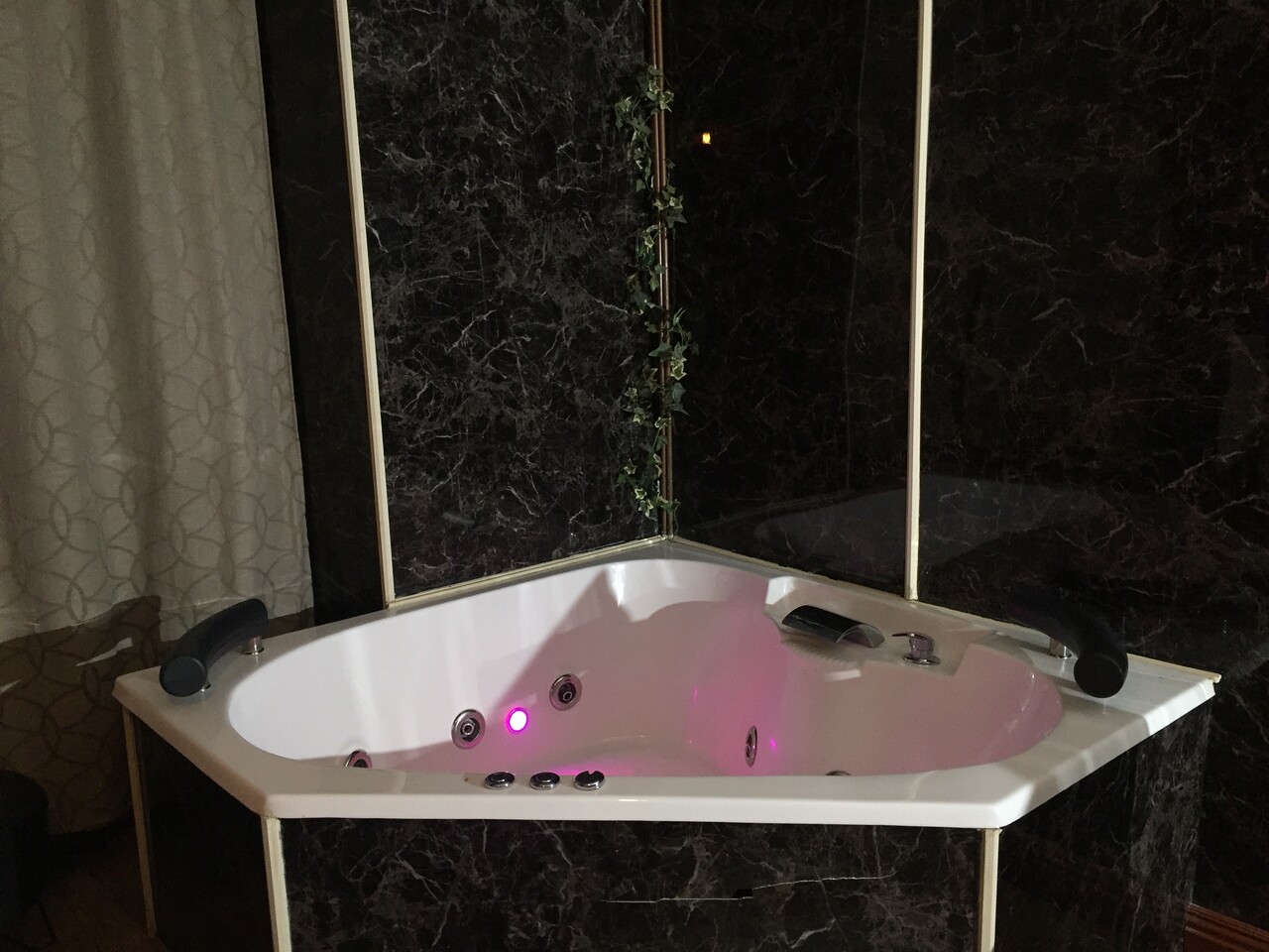 Habitación VIP Amore en Hotel Toesca : MotelNow