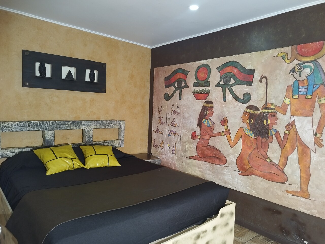 Habitación Amón-Ra en Zeus : MotelNow