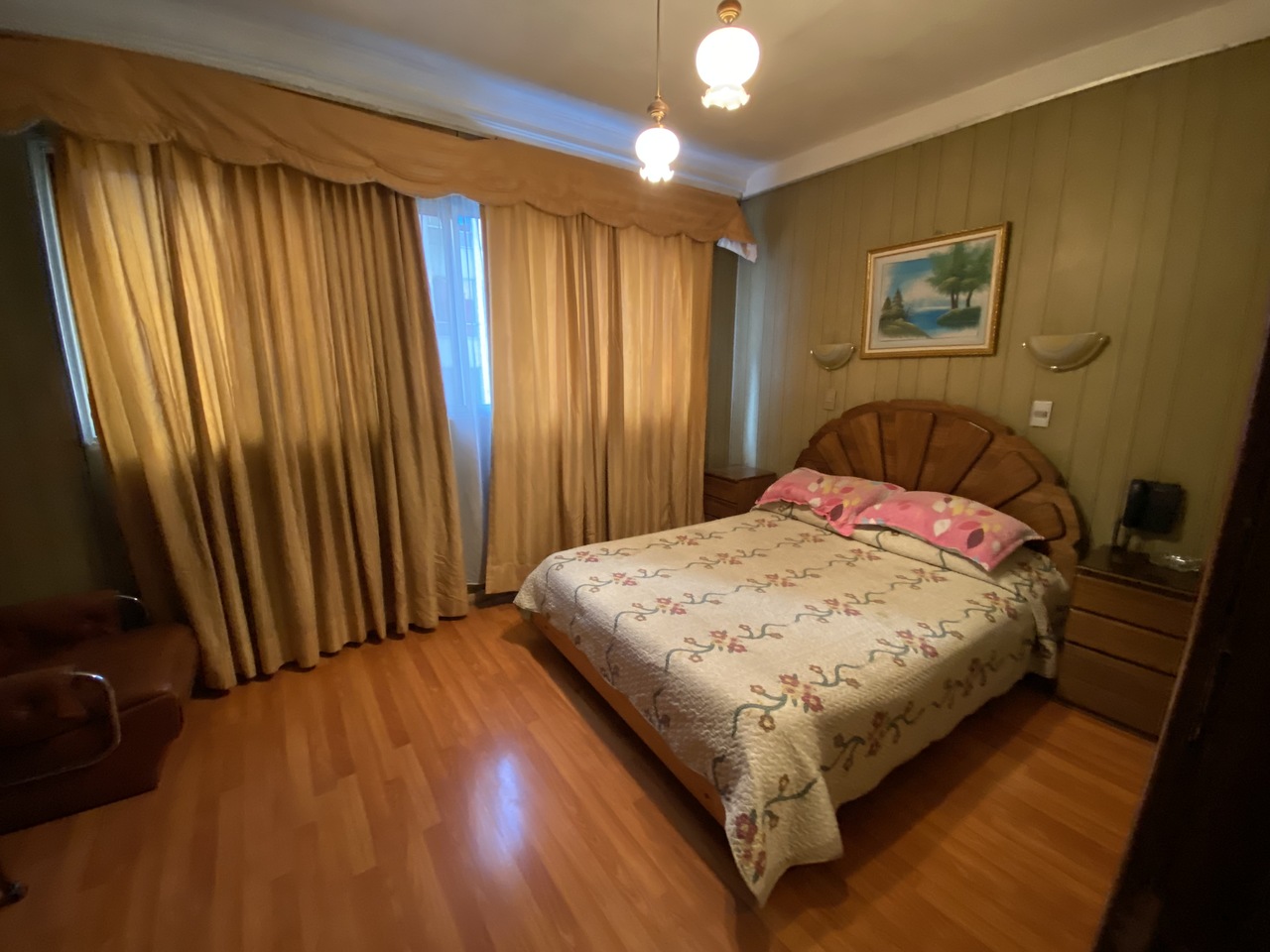 Habitación Matrimonial en Hotel Di Maurier : MotelNow