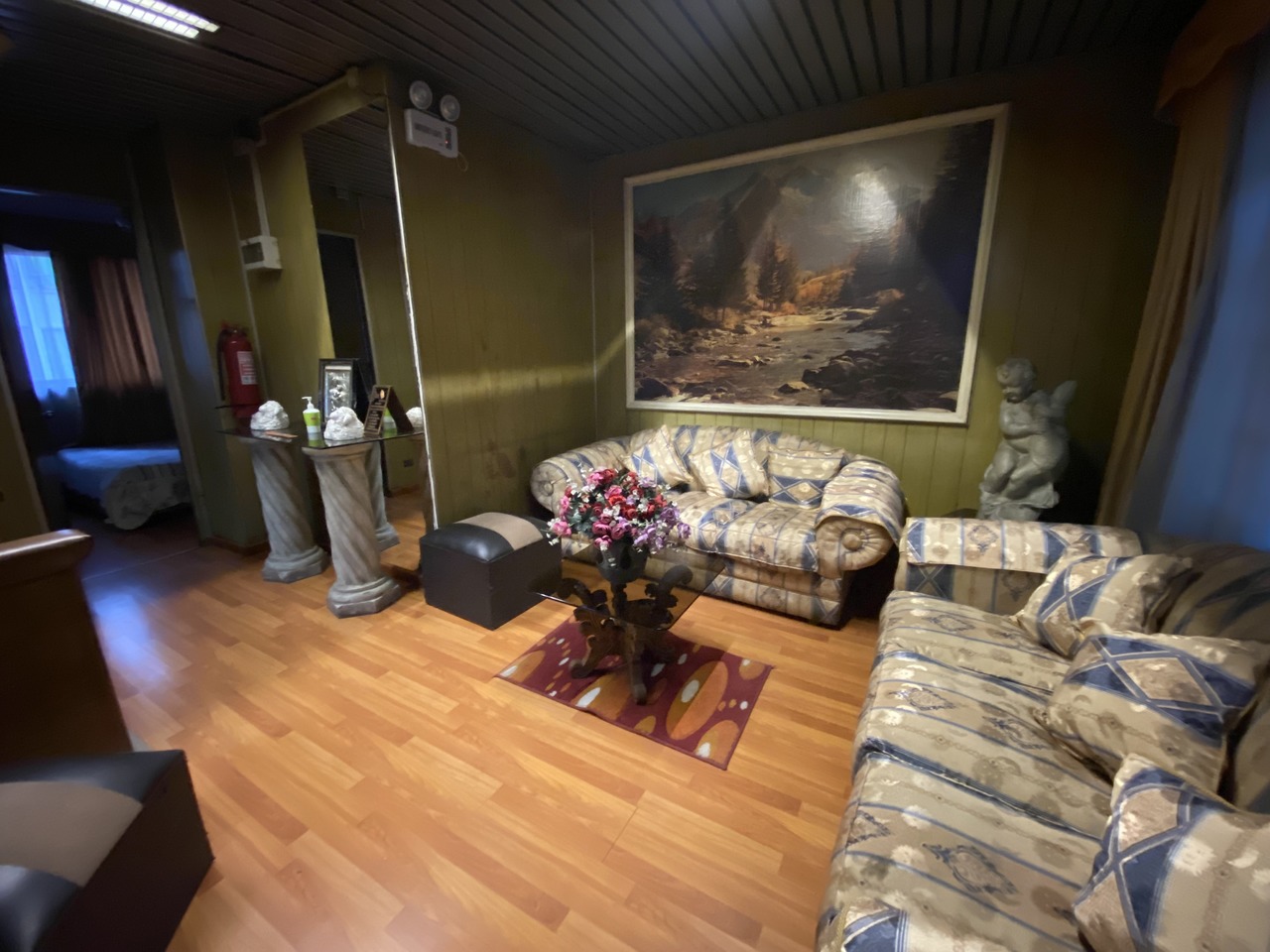 Habitación Matrimonial en Hotel Di Maurier : MotelNow