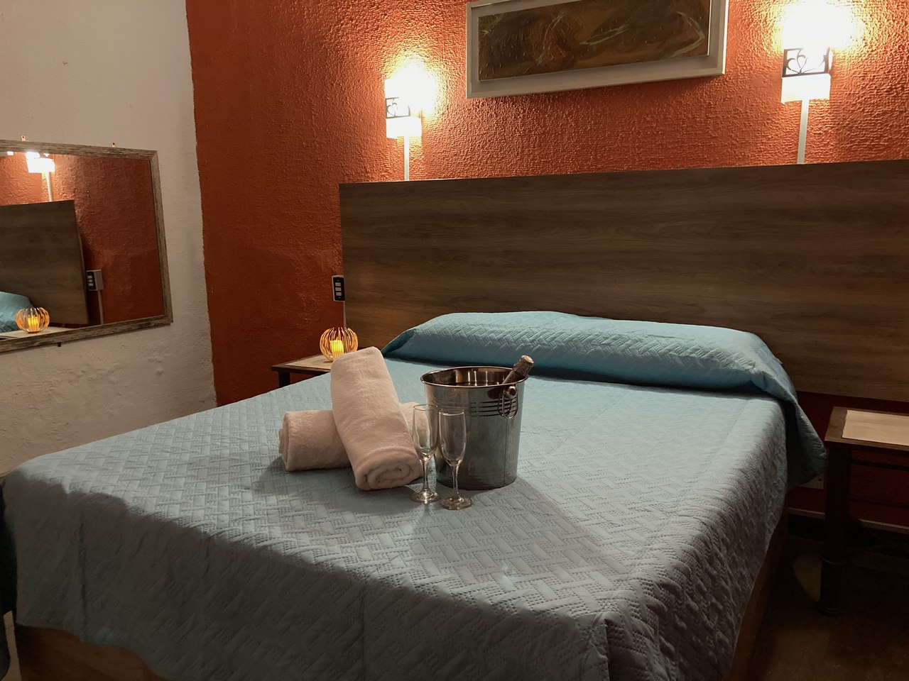 Habitación Simple en Intimo Hotel Santo Domingo : MotelNow