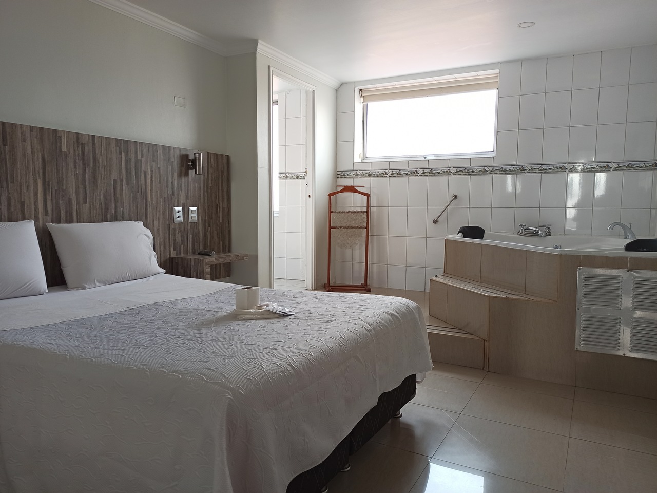 Habitación Jacuzzi en Love Motel Providencia : MotelNow