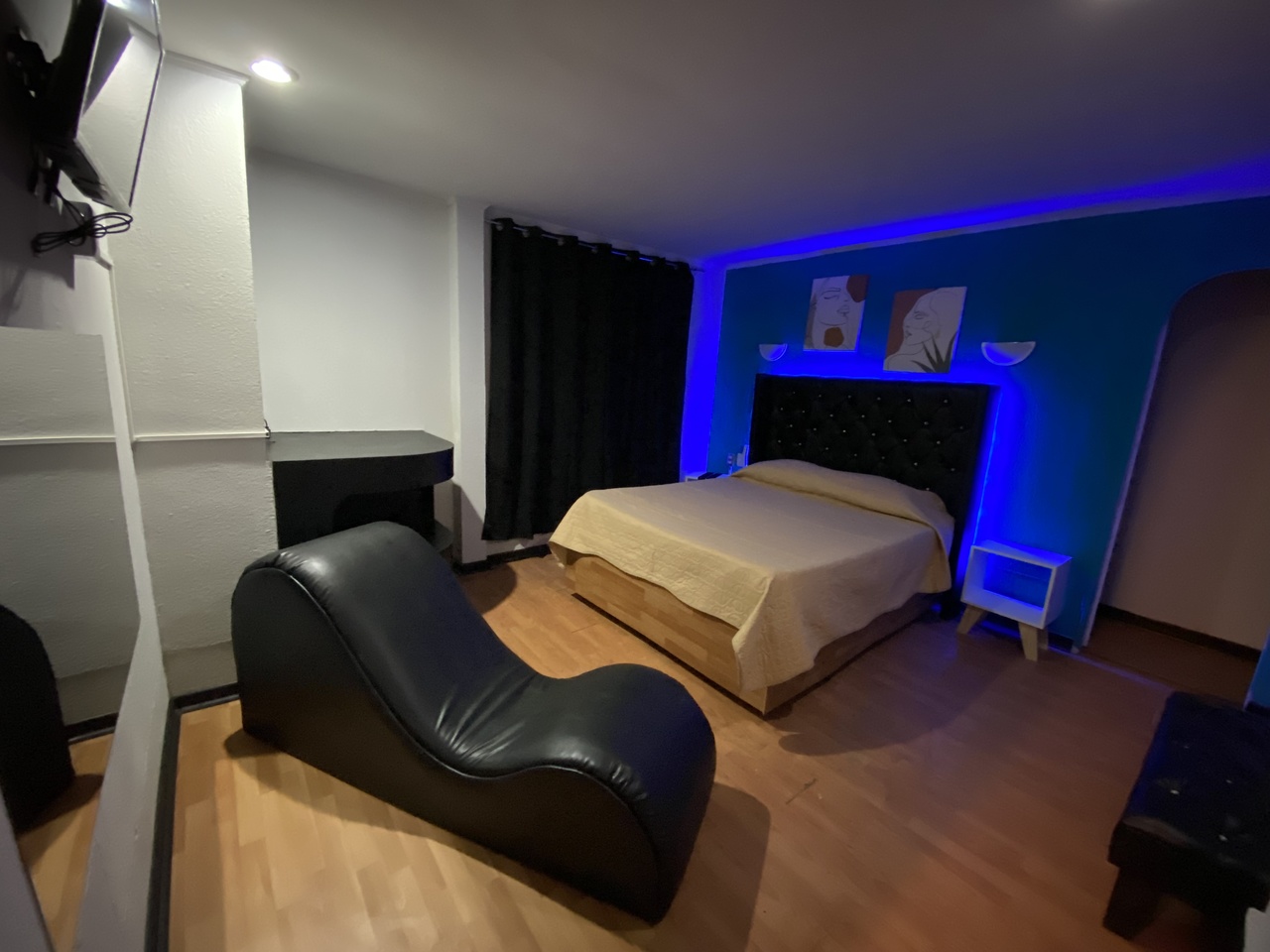Habitación Tantra en Intimo Hotel Barrio Brasil : MotelNow