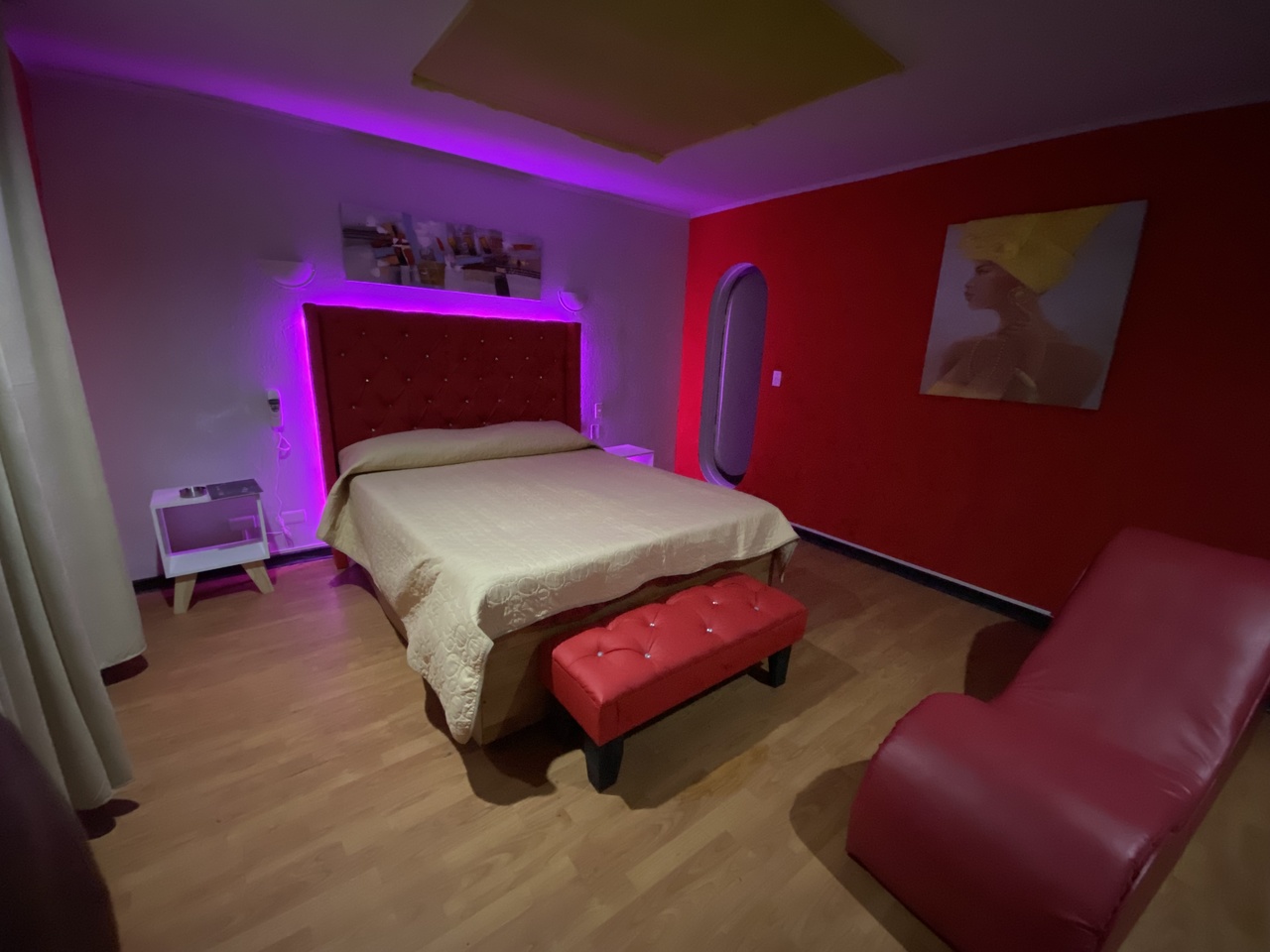 Habitación Tantra en Intimo Hotel Barrio Brasil : MotelNow