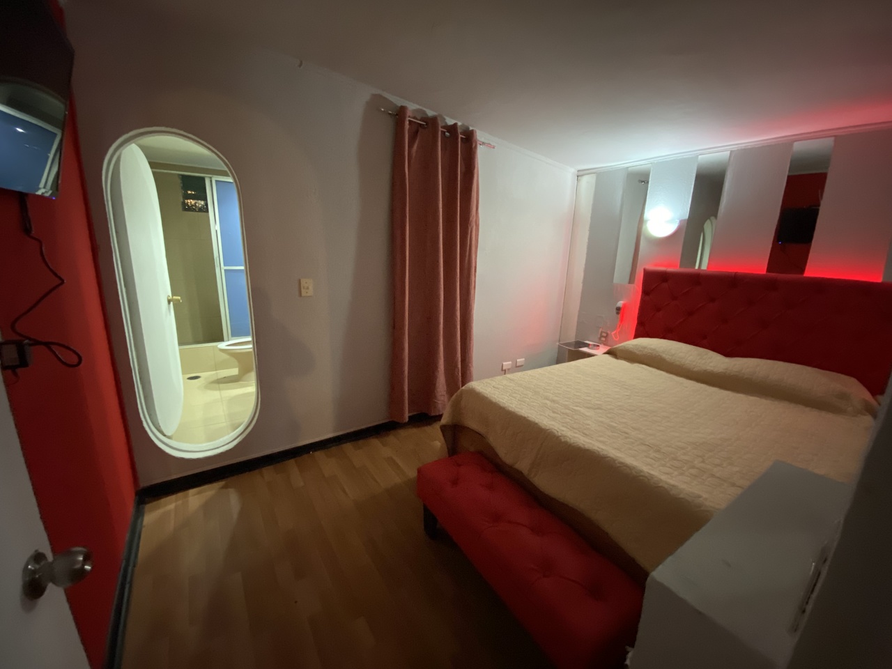 Habitación Simple en Intimo Hotel Barrio Brasil : MotelNow