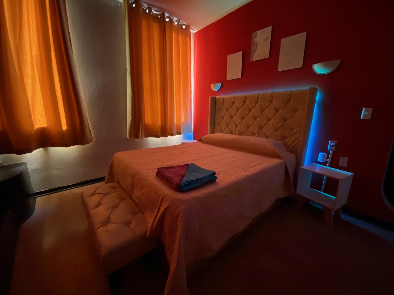 Habitación Simple en Intimo Hotel Barrio Brasil : MotelNow