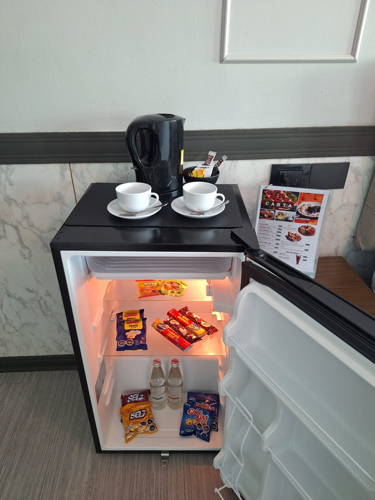 Habitación Suite Jacuzzi en Hotel Asturias : MotelNow