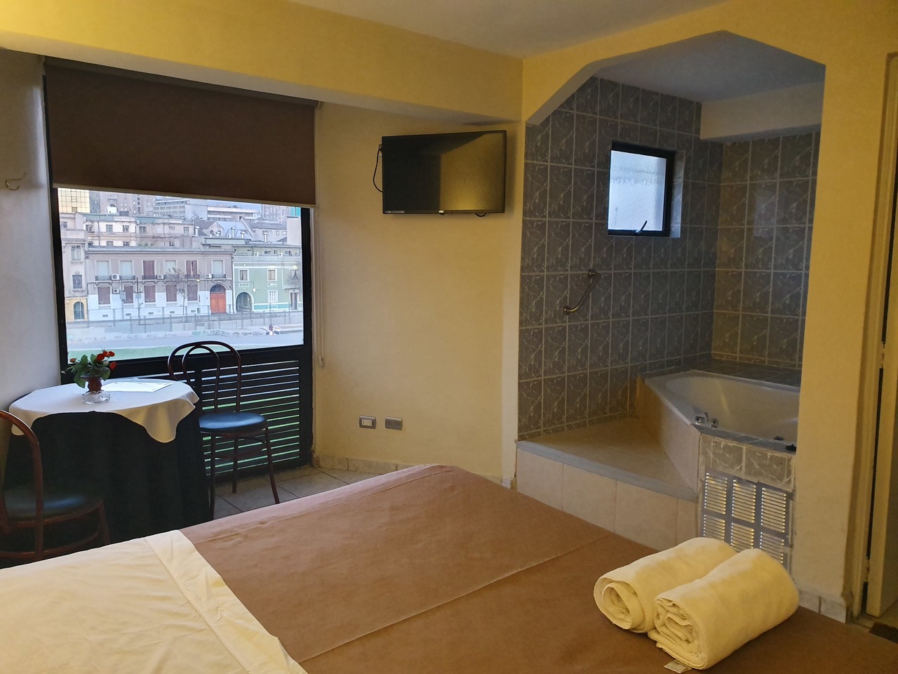 Habitación Jacuzzi en Red Hotel : MotelNow