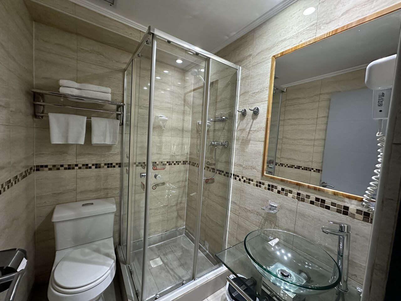 Habitación Deluxe en Infinity Park Hotel : MotelNow