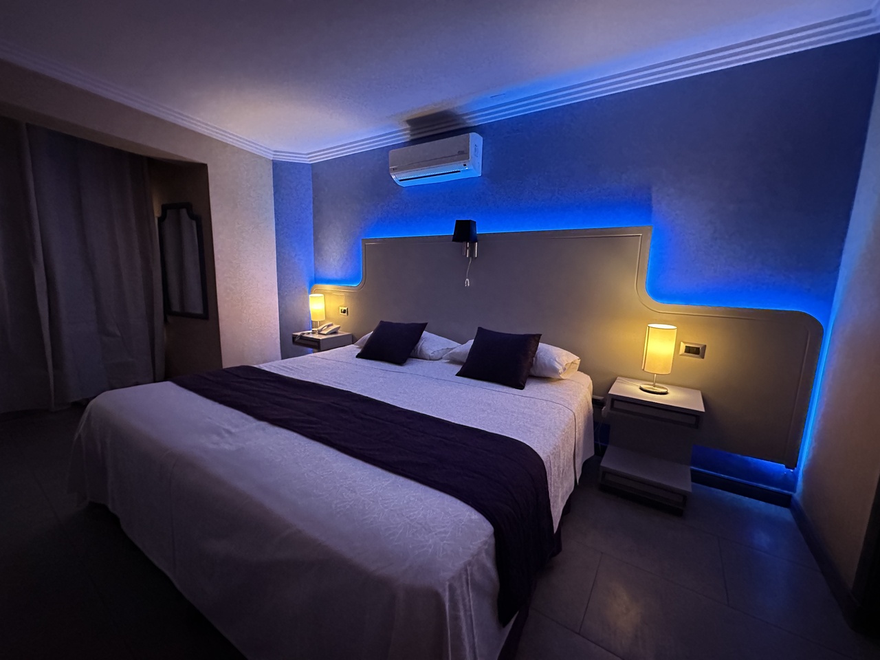 Habitación Deluxe en Infinity Park Hotel : MotelNow