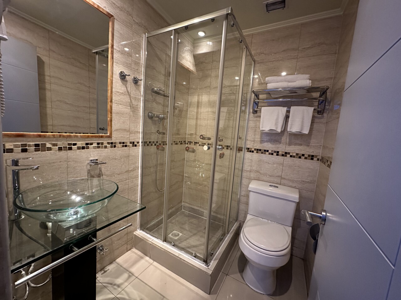 Habitación Deluxe en Infinity Park Hotel : MotelNow