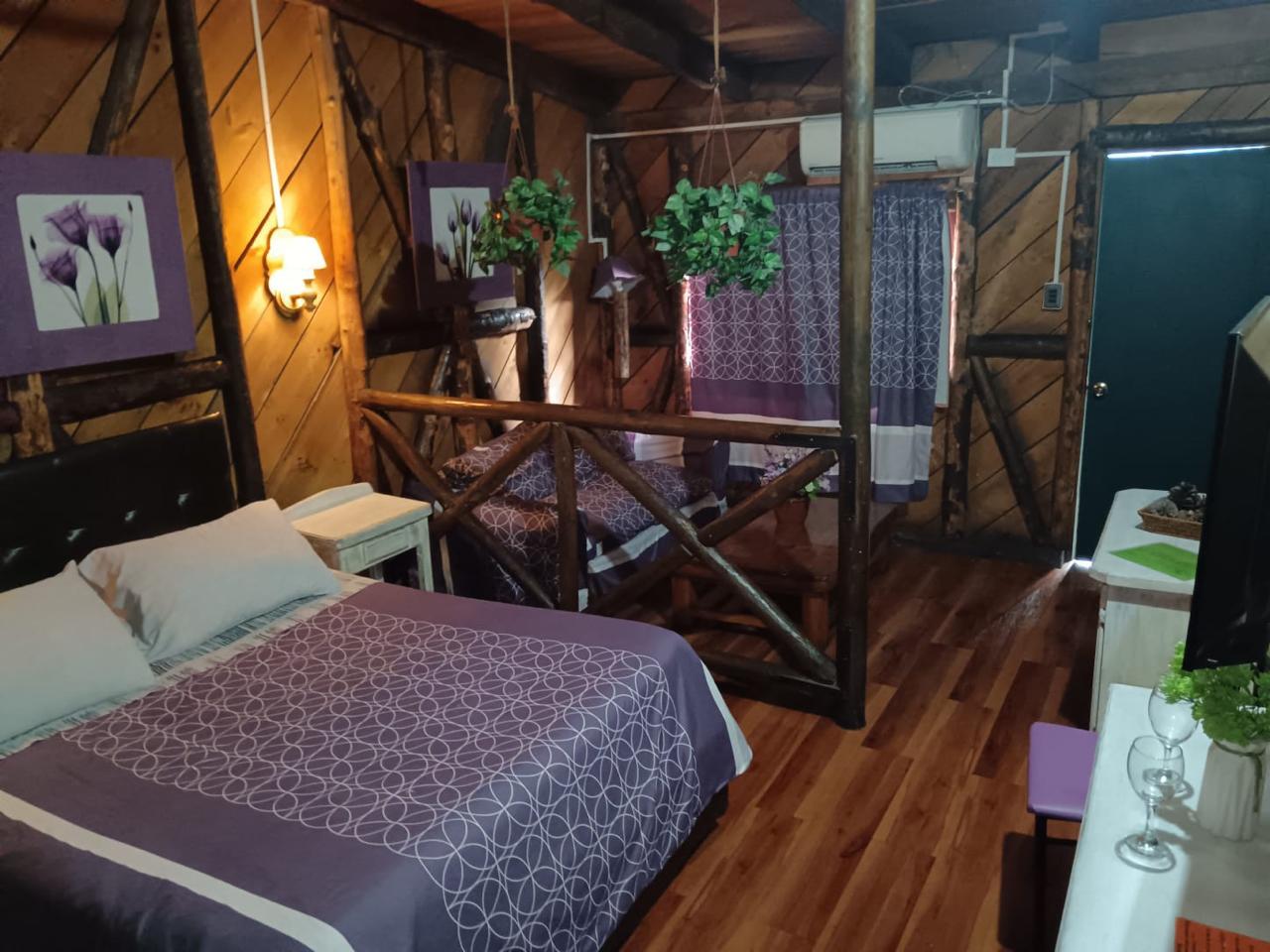 Habitación Cabaña en Motel Santa Elena : MotelNow