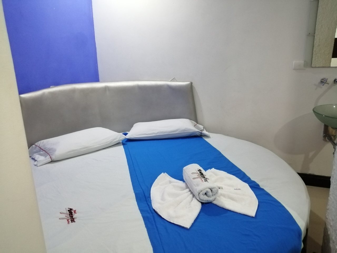 Habitación Sencilla en Momentos Suite : MotelNow