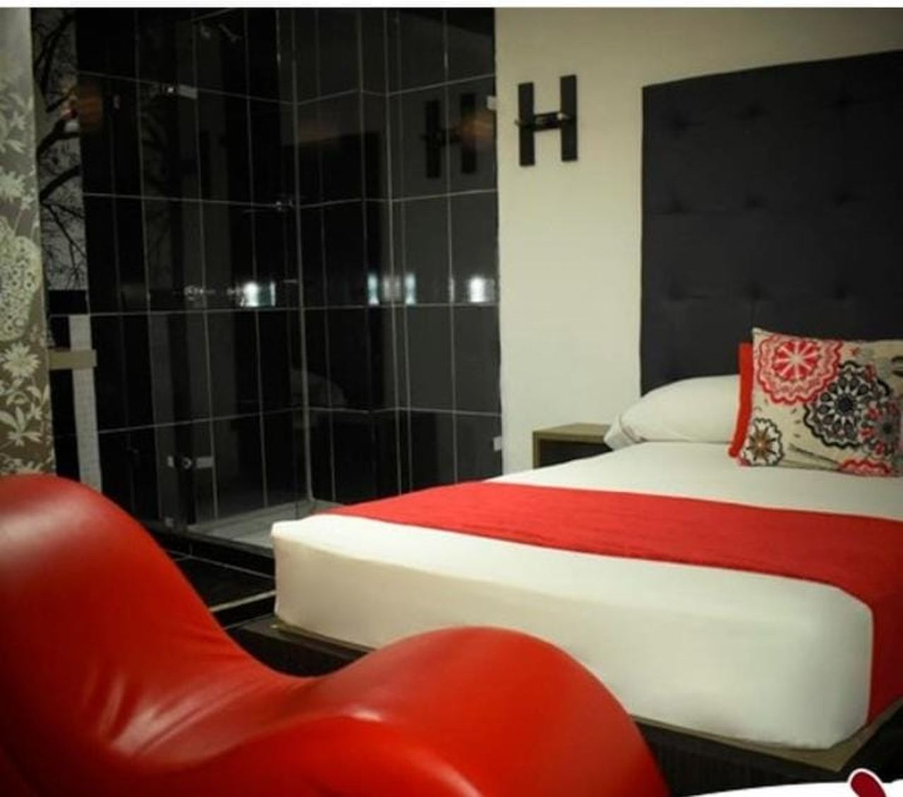 Habitación Bañera en Hotel Gran Avenida  : MotelNow