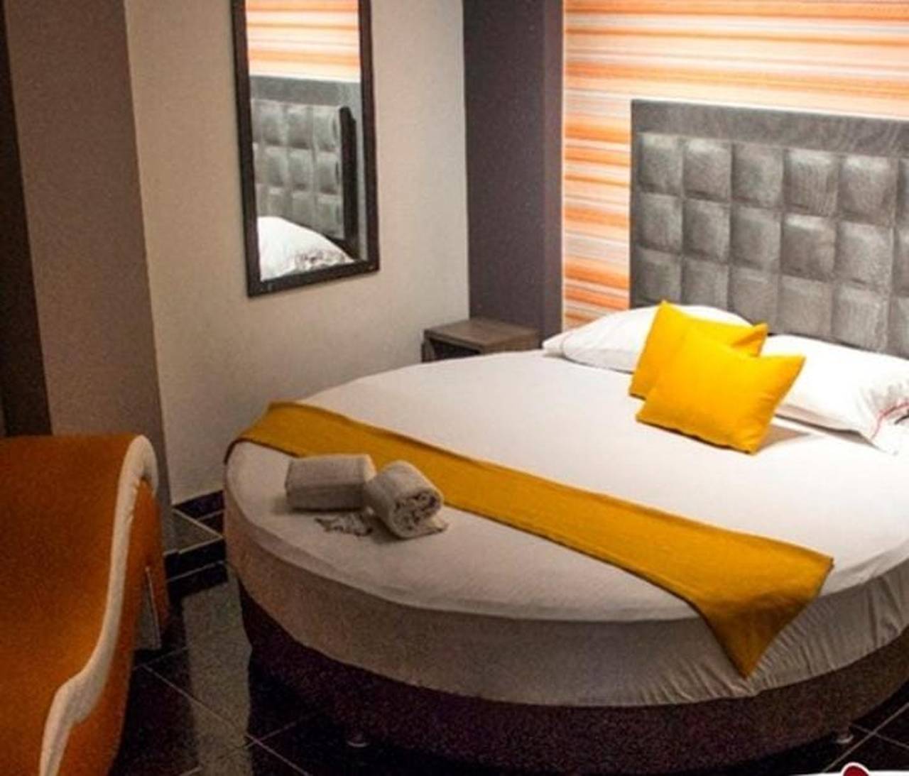 Habitación Bañera en Hotel Gran Avenida  : MotelNow