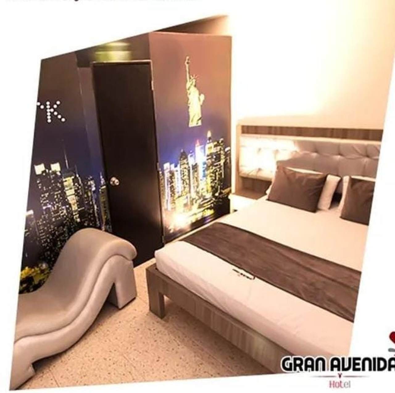 Habitación Bañera en Hotel Gran Avenida  : MotelNow