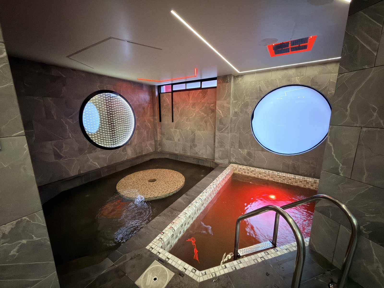 Red Garden en Asientos : MotelNow