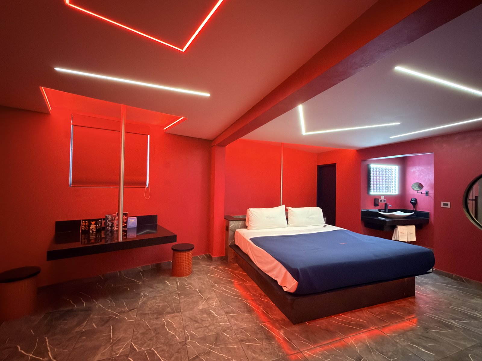 Habitación Suite Hotel en Red Garden : MotelNow