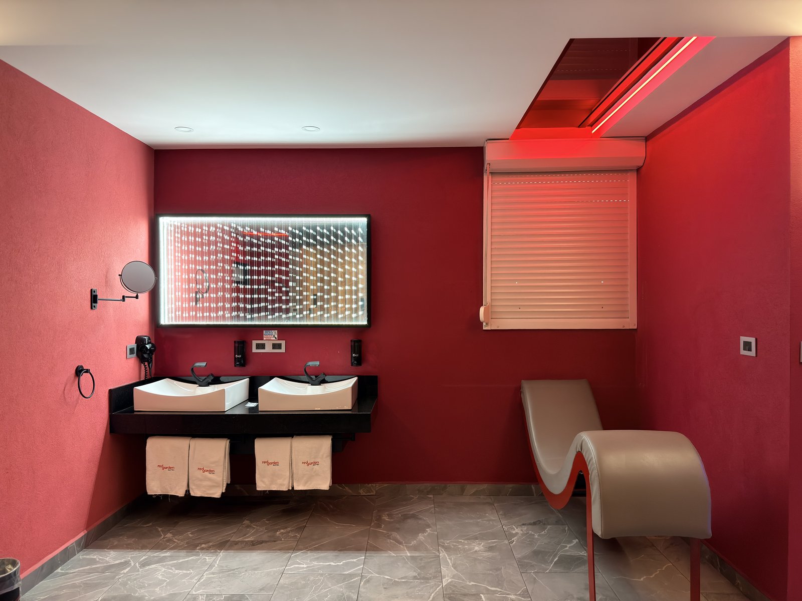 Habitación Sauna en Red Garden : MotelNow